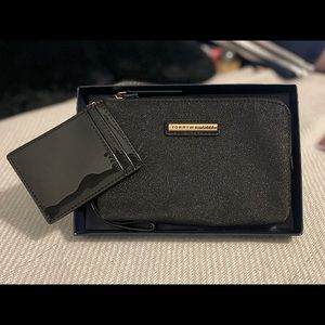 NWT – Tommy Hilfiger Wristlet and Card Case Gift Set